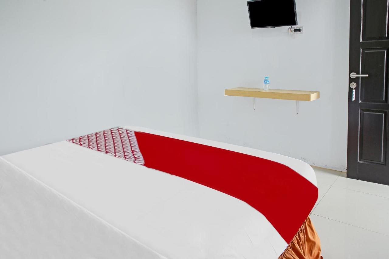 פאנגקלאן בון Oyo 90221 Makarim Guest House Syariah מראה חיצוני תמונה