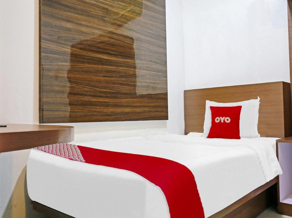 פאנגקלאן בון Oyo 90221 Makarim Guest House Syariah מראה חיצוני תמונה