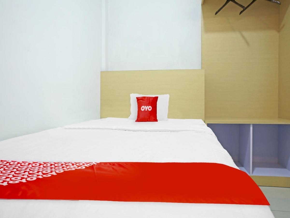 פאנגקלאן בון Oyo 90221 Makarim Guest House Syariah מראה חיצוני תמונה